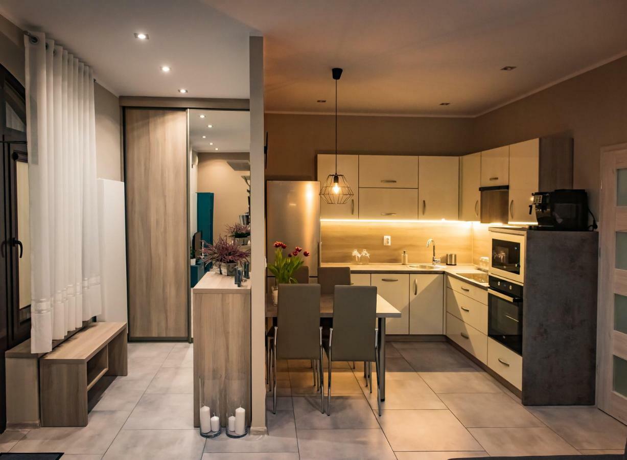 Apartament Nad Stawami Apartment Sanok Bagian luar foto