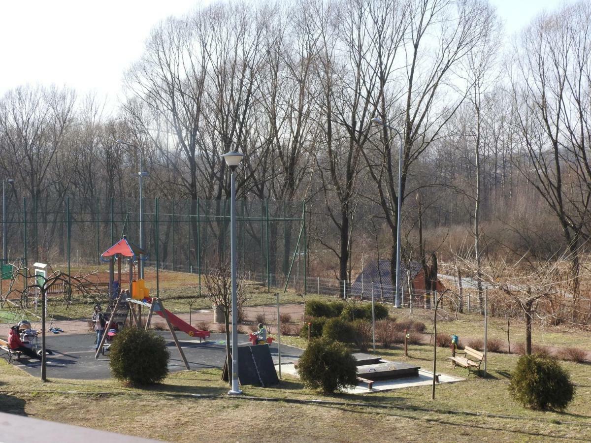 Apartament Nad Stawami Apartment Sanok Bagian luar foto